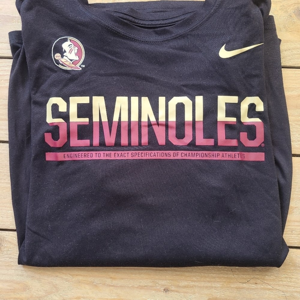 Long sleeve Nike dri fit L